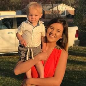 Meet your Posher, Teagan